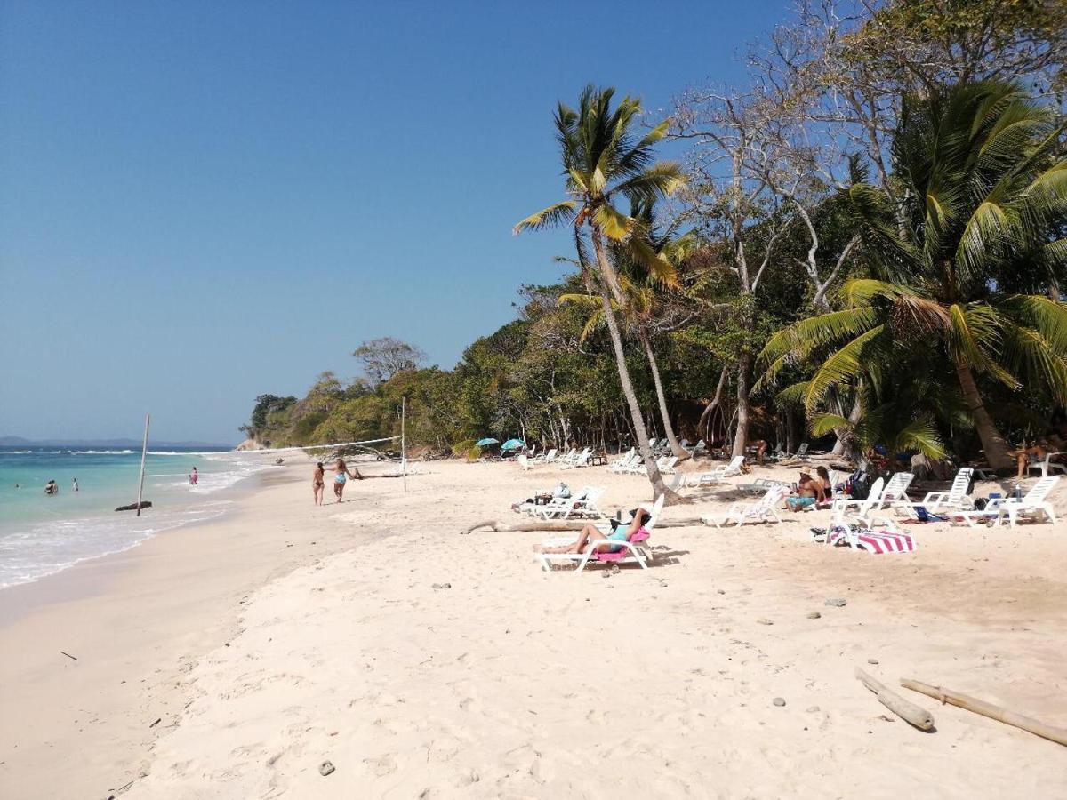 Sonny Island Resort Cabanas Frente Al Mar Punta Bajo Rico 外观 照片