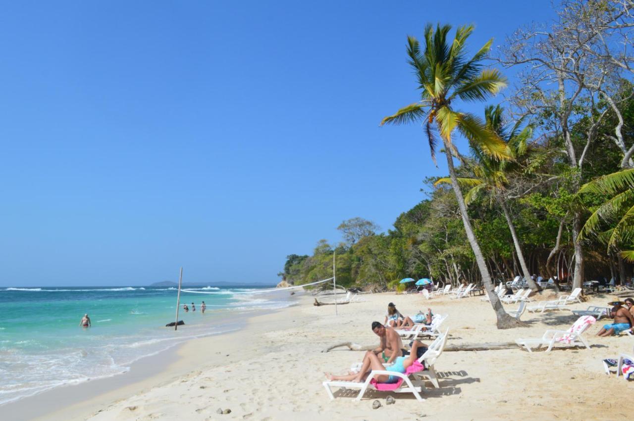 Sonny Island Resort Cabanas Frente Al Mar Punta Bajo Rico 外观 照片
